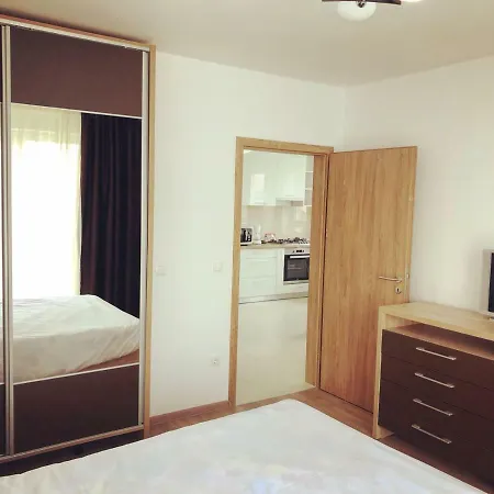 Avantgarden Apartment *